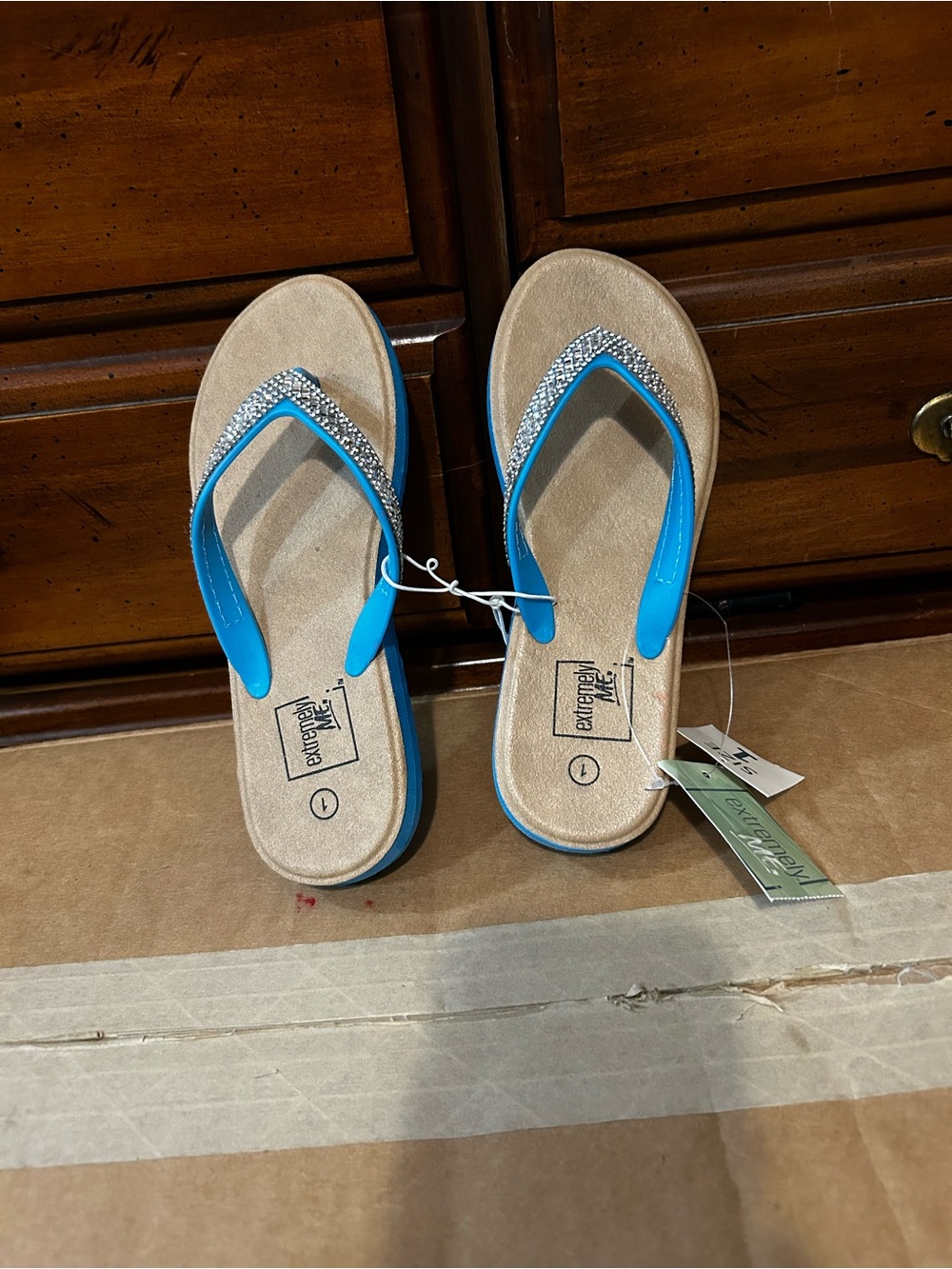 Extremely Me Blue Rhinestone Kids Flip-Flops Size: 1